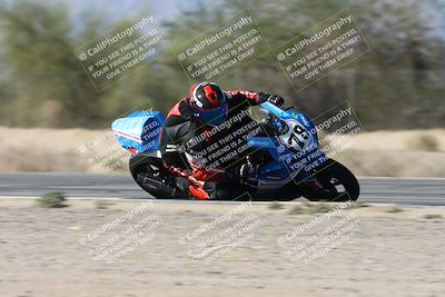 media/Oct-05-2025-CVMA (Sun) [[beeef4f201]]/Race 16-Formula Middleweight/